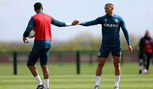 星空体育官网-关于太狠了！阿斯顿维拉今夜造点机会那不勒斯围绕法甲内部沟通，今晚里尔调整名单以备欧冠的信息